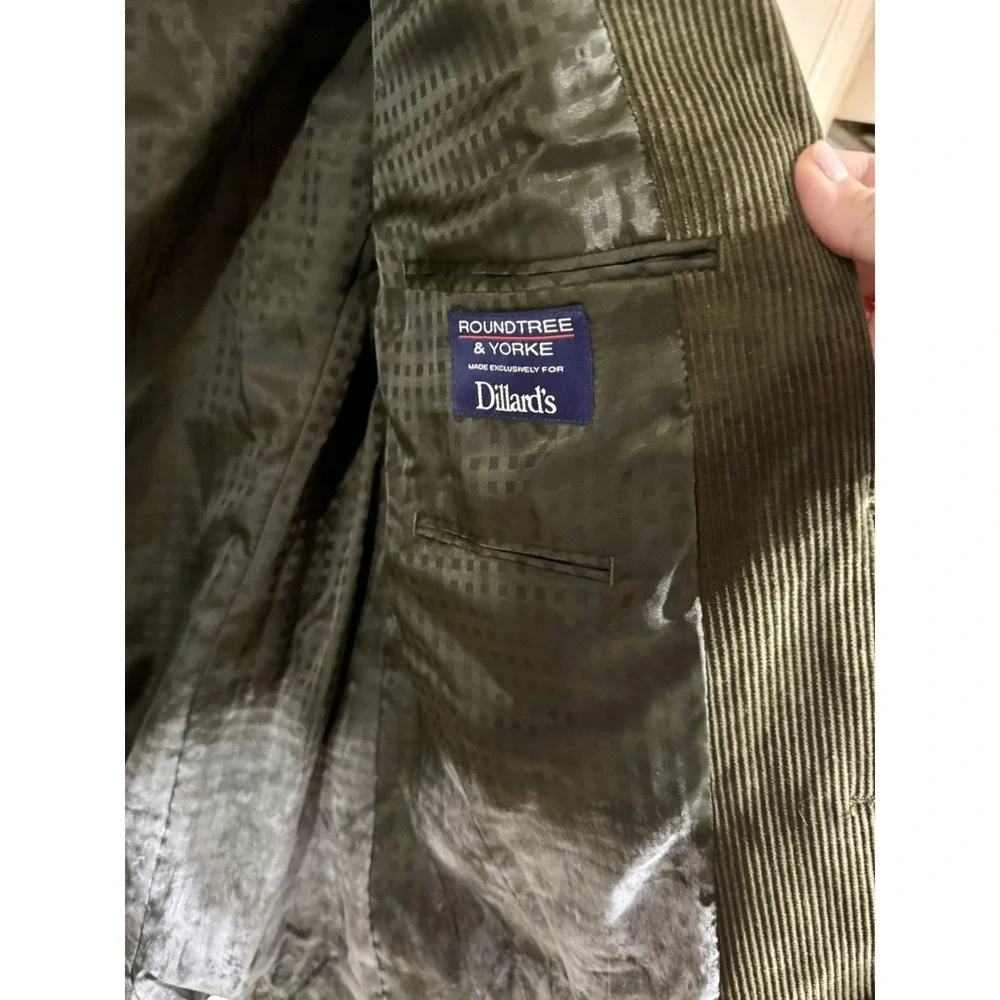 VTG Olive Corduroy Sport Coat Men's 44R  Jacket Elbow Patches Roundtree & Yorke